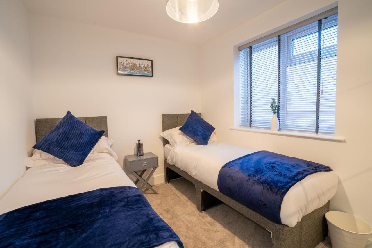 Mill Road Ground Floor Apartment Crawley  Eksteriør bilde